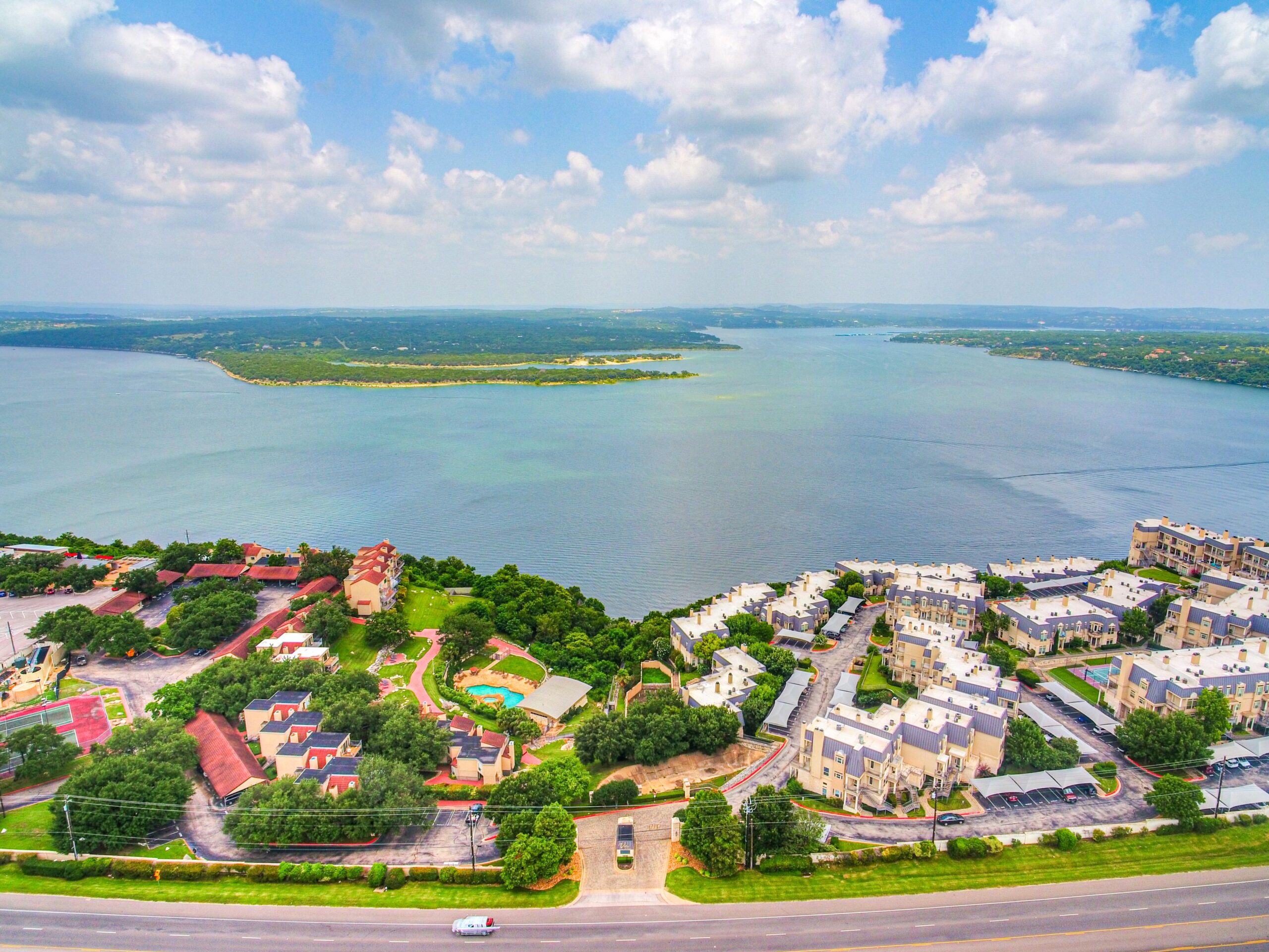 Lake Travis Tree Houses