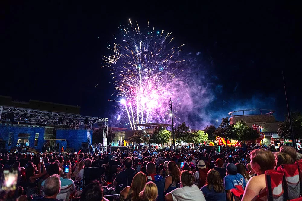 Annual Hill Country Galleria Independence Day Festival